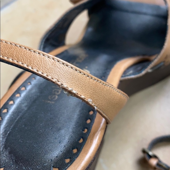 Isabella Fiore Vintage Wood Wedge Heel - Picture 11 of 16